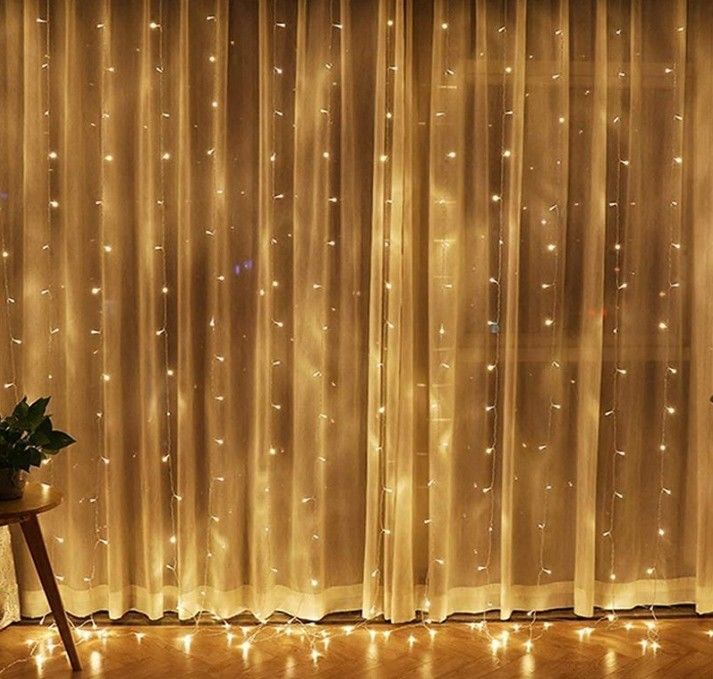 3500K Warm White LED Curtain Light for Bedroom Decorations 3x2.4m 240d USB Power Modes
